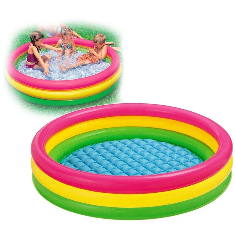 Piscina-gonflabila-joaca-plina-de-imaginație