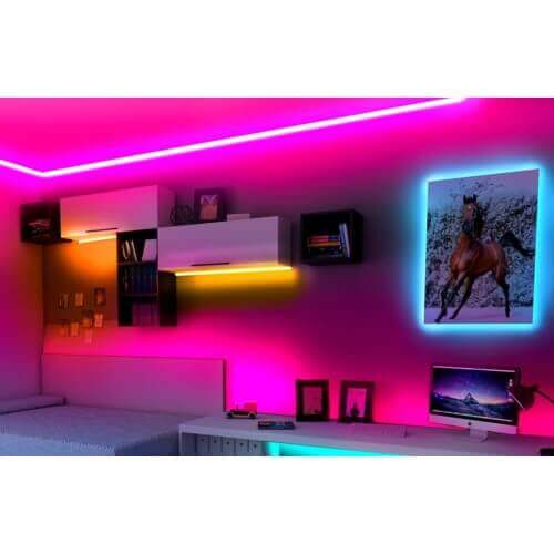Iluminare LED RGB Premium 5050, 3 Randuri, 180 LED-uri/m
