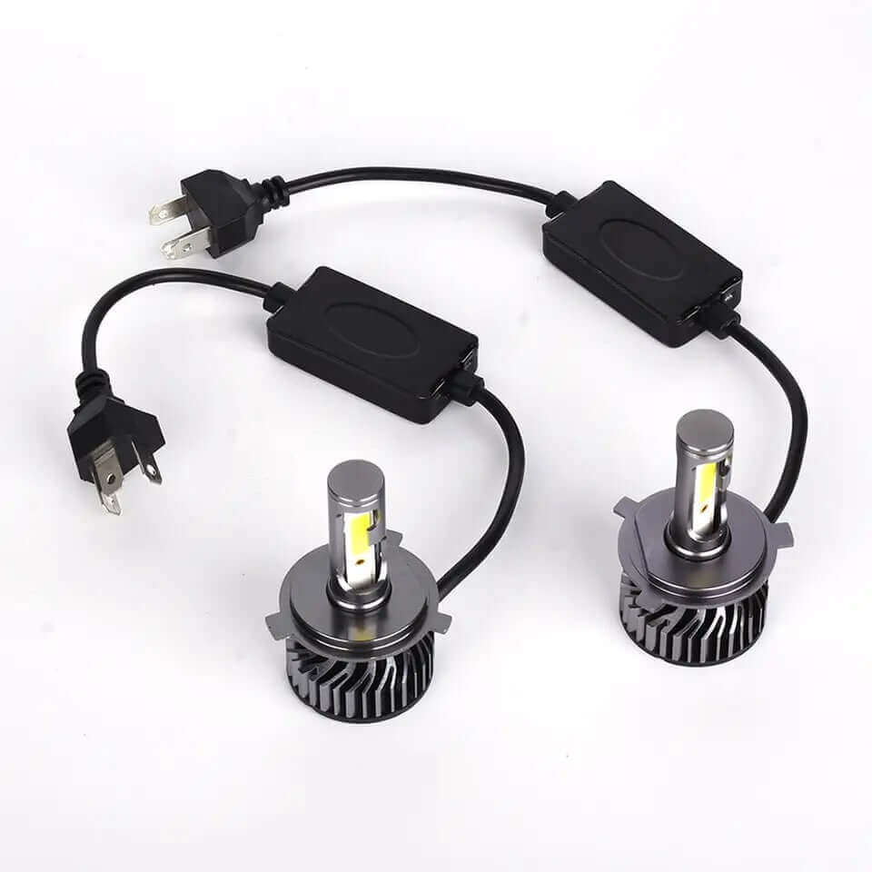 Lumina intensă de 12.000 de lumeni