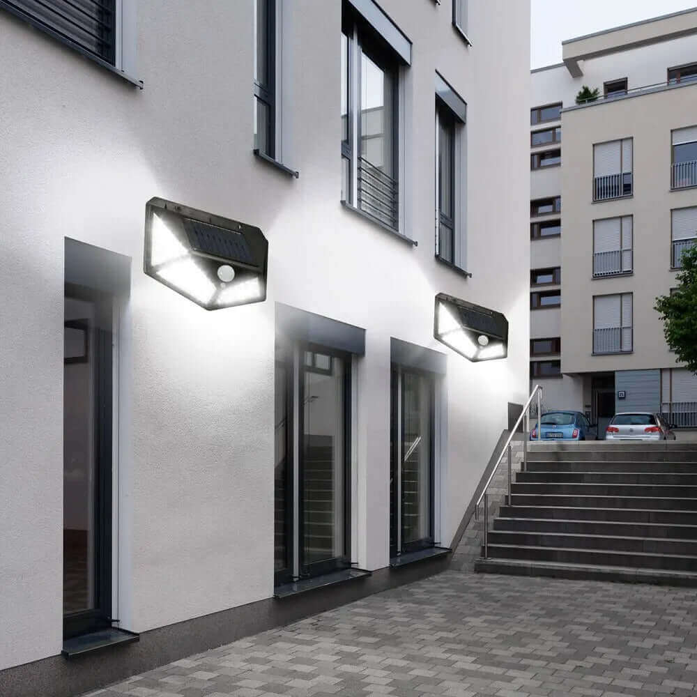 Iluminat Eficient pentru Curte
