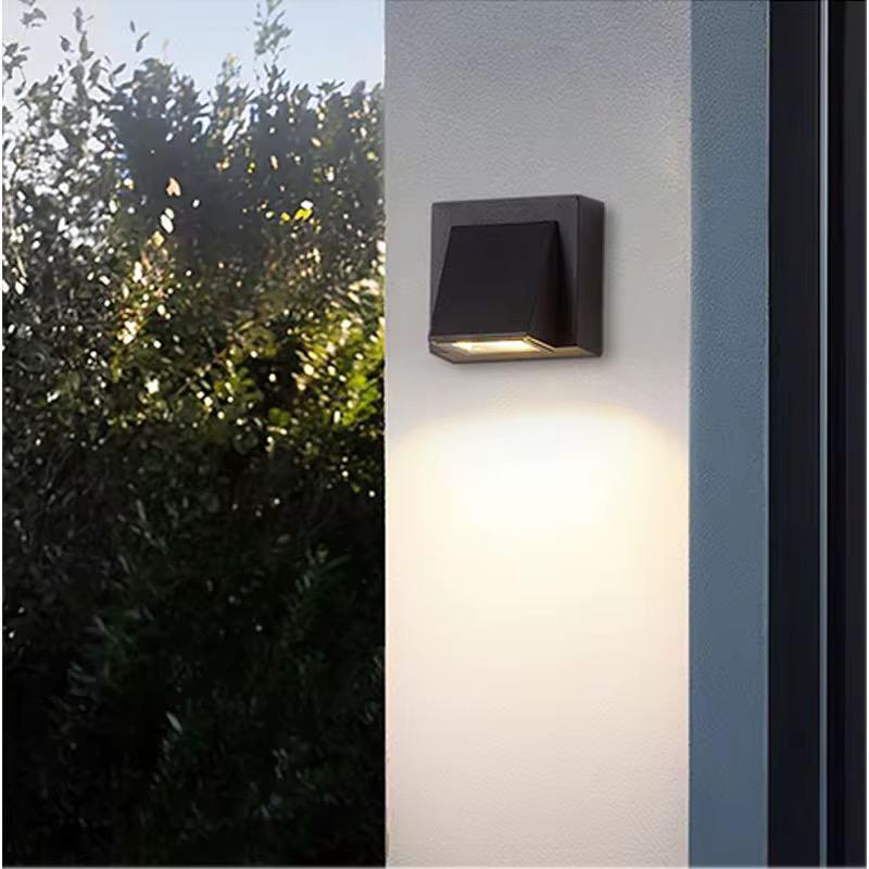 lampă aplica LED exterior neagră 5W alb cald