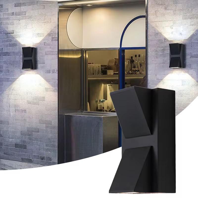 lampă-led-exterior-neagră-6w-alb-cald-sus-jos