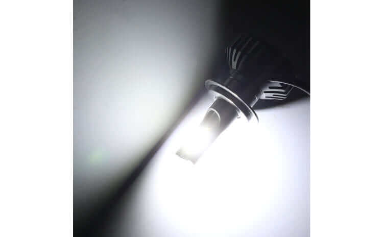 Înlocuire becuri auto