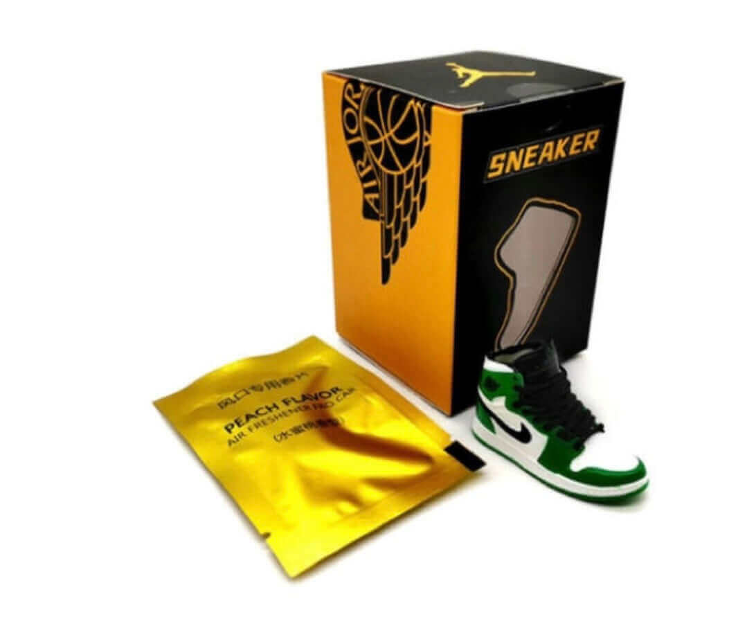 Odorizant auto cu logo Nike - o notă de stil în mașina ta