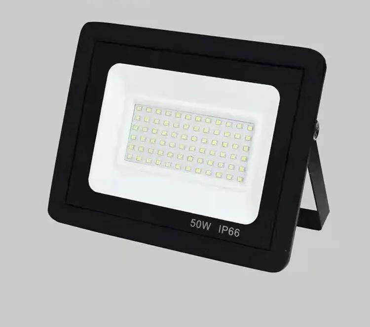 Proiector LED 50W pentru exterior IP66, iluminare puternică