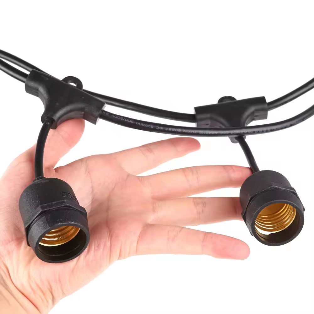 iluminat solar exterior rezistent la apă cu becuri LED