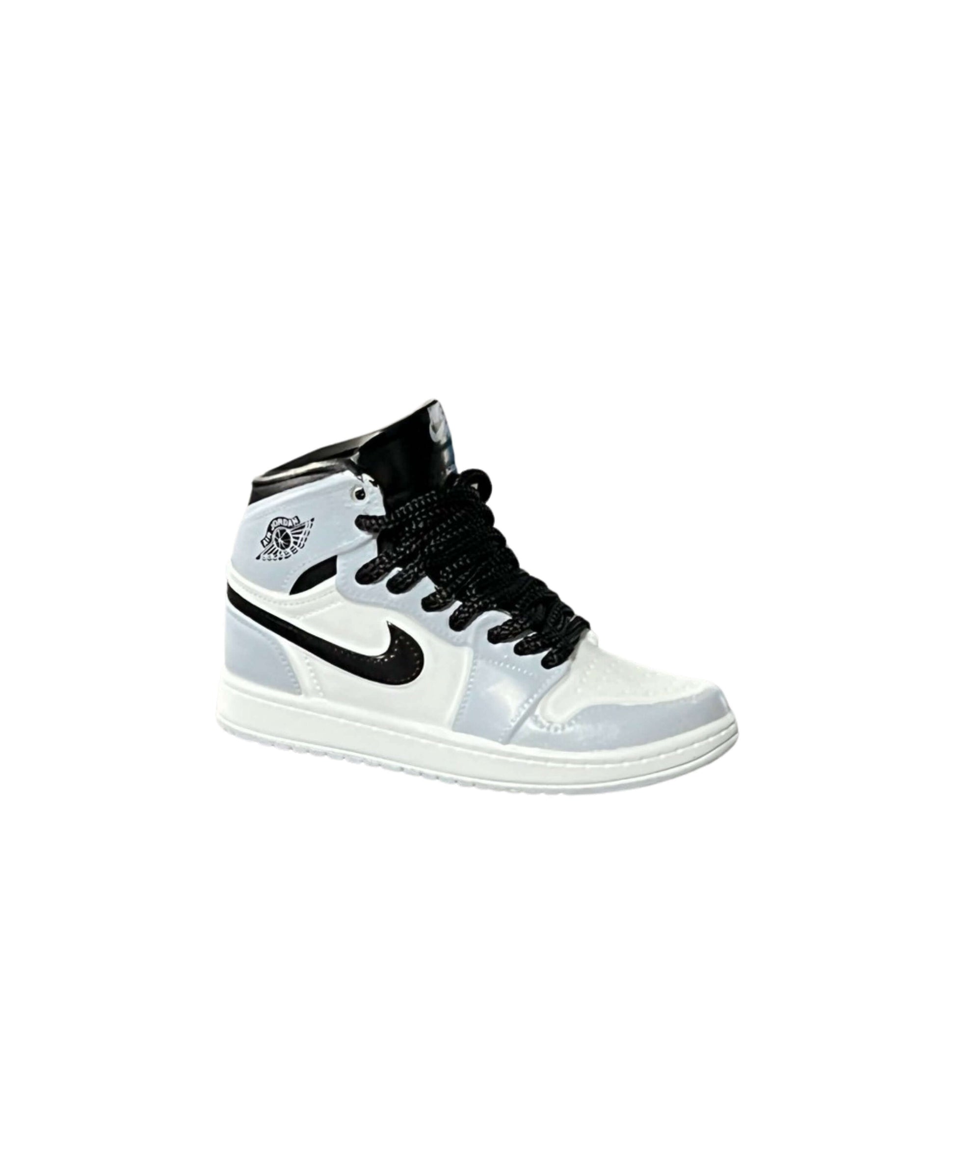 Aromă distinctivă pentru mașina ta - Nike Sneakers Odorizante Auto